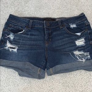 Midi Aeropostale Ripped Shorts